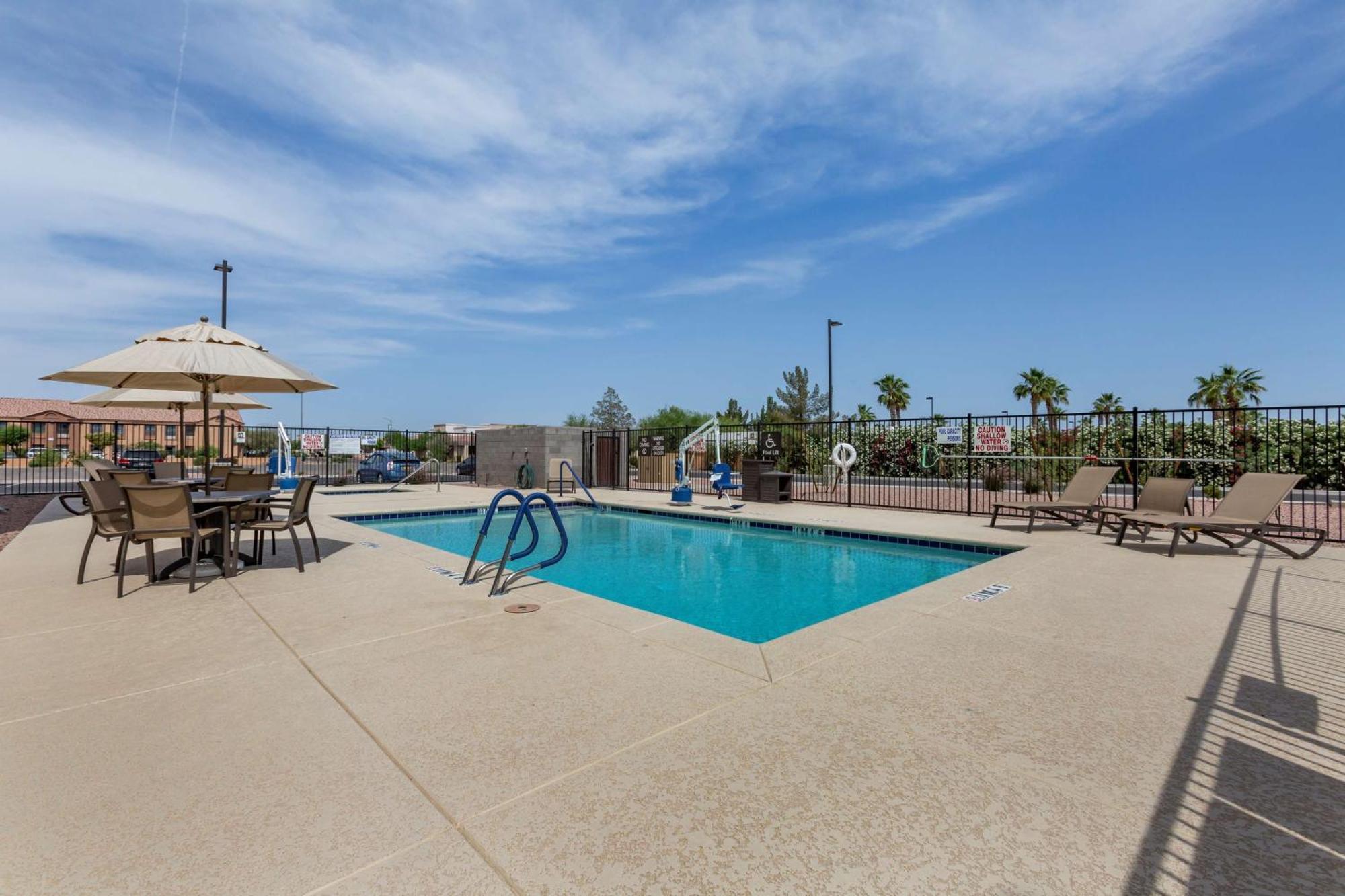 Best Western Plus Casa Grande Inn & Suites Esterno foto